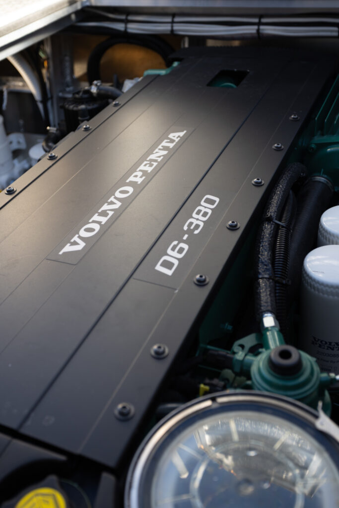 BW_Dreadnought_Small-10